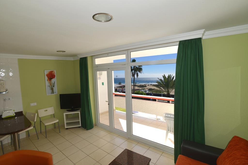 Apartamentos Arco Iris Плая дел Инглес Стая снимка